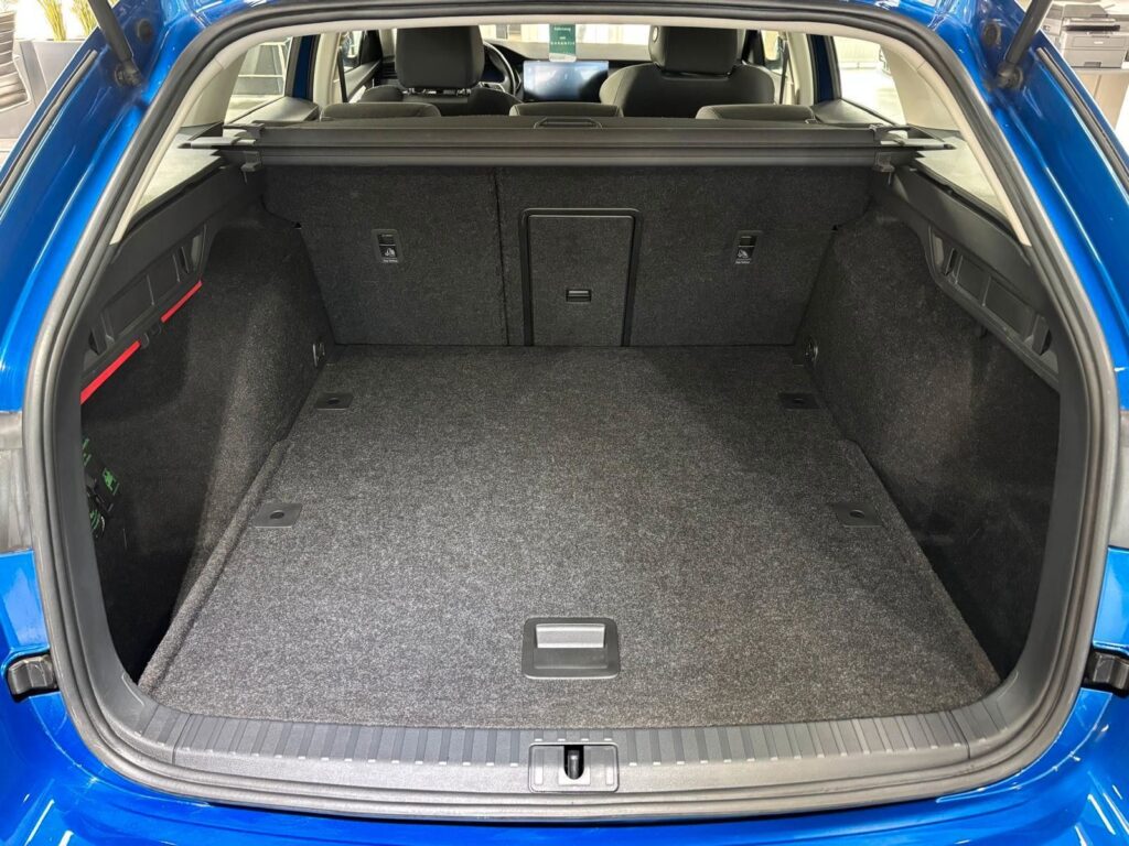 2907baed-7526-48b4-af35-0d808873f7d8rulemo-1600