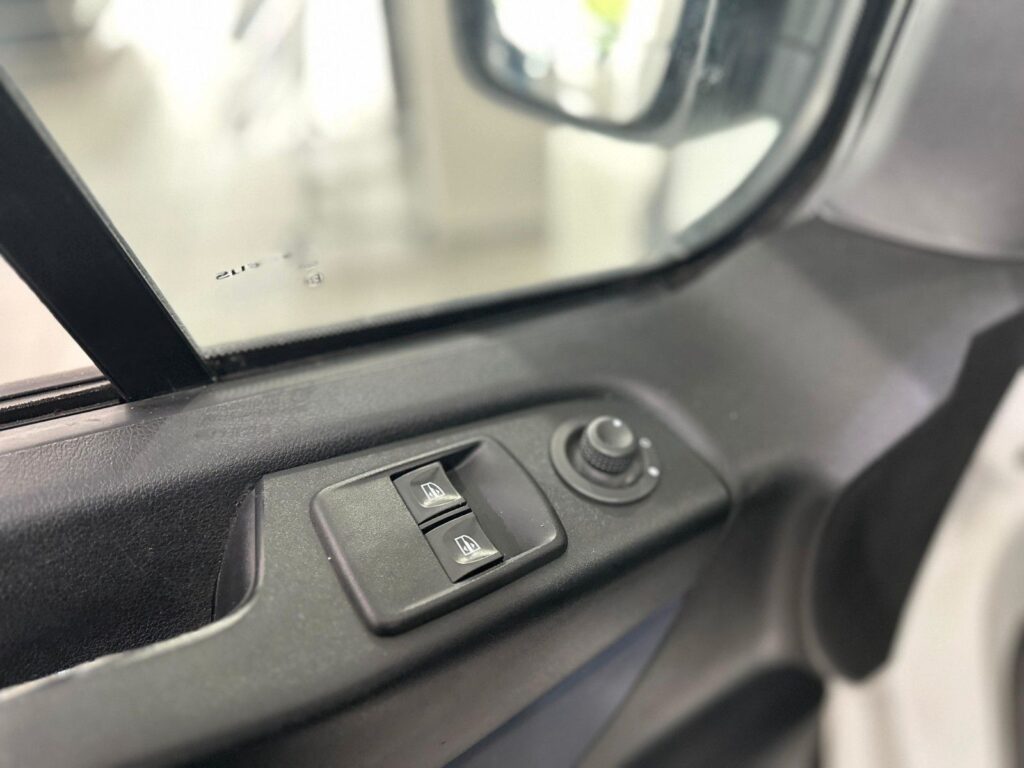 2b9ff996-61e8-4744-8b7c-c35b8ac159f1rulemo-1600