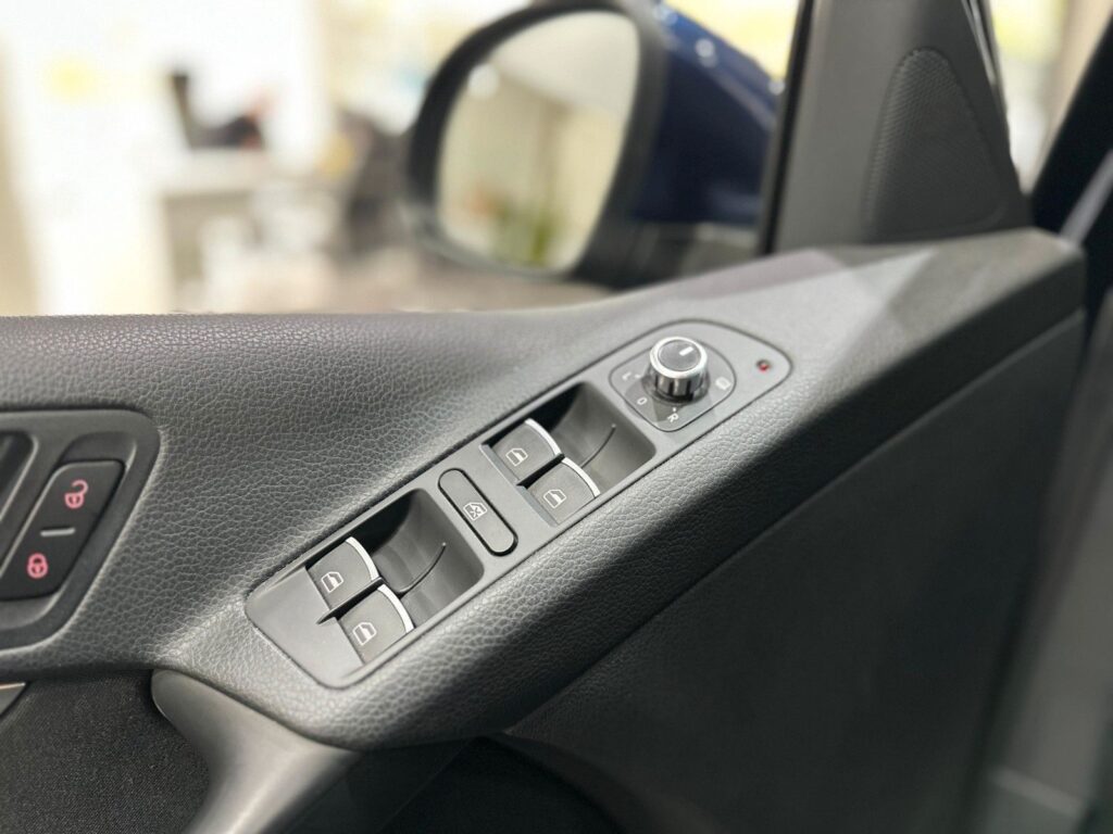 3aca4c25-5eb7-42b0-8a1c-9a1685c83811rulemo-1600