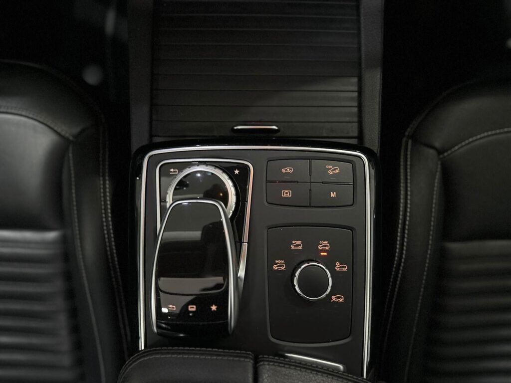 9bc562d2-7329-4b3c-a144-aa7d6b80249arulemo-1600