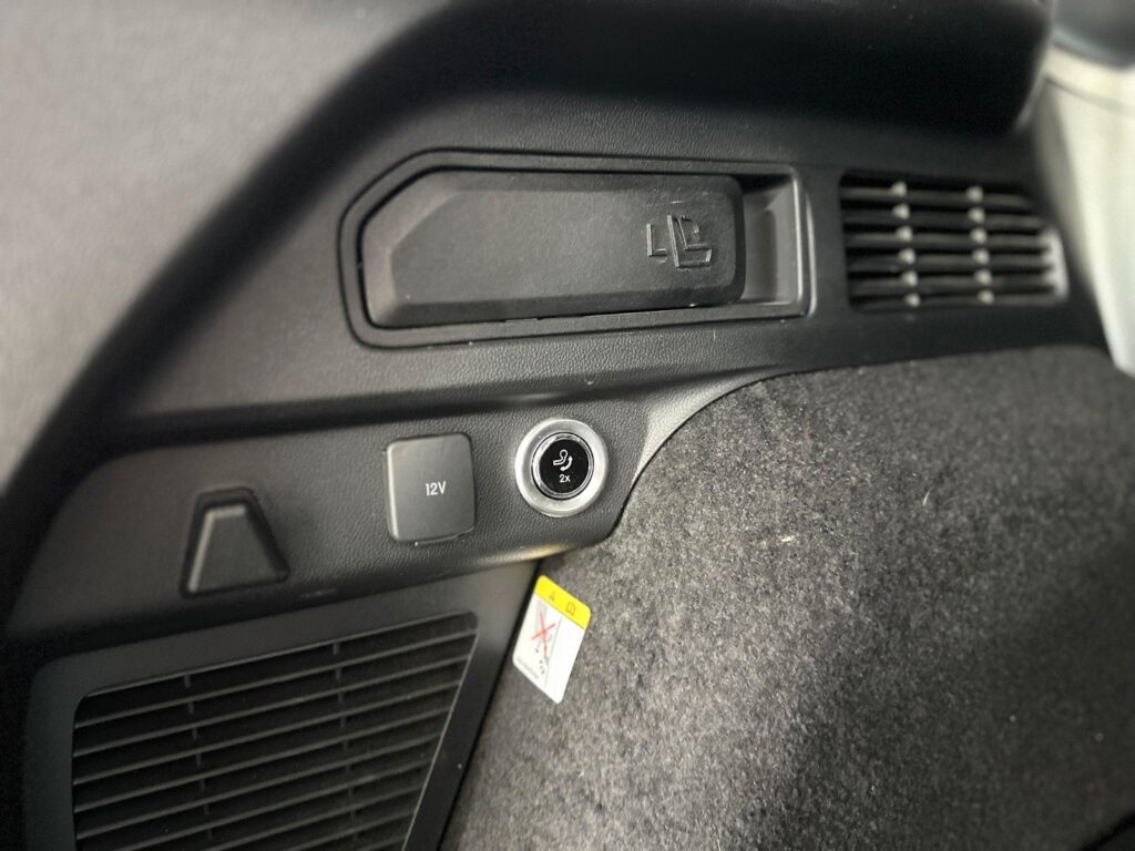 e425aa44-85e1-47aa-9b03-678ae804516crulemo-1600