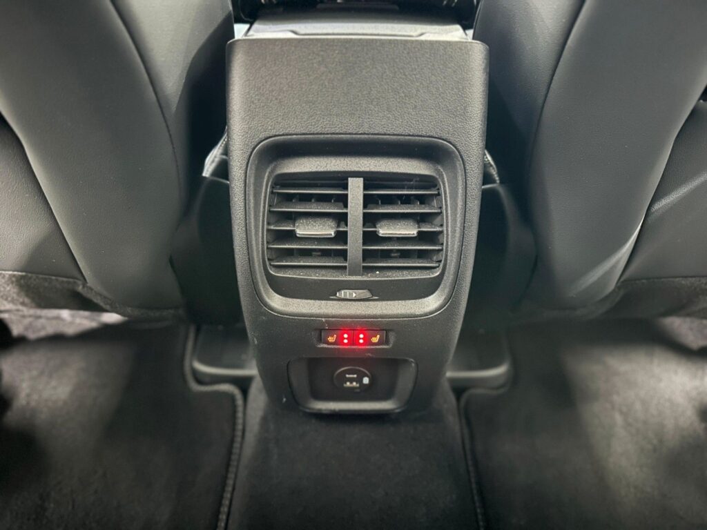 ffe00230-e39d-42b3-a98b-f338a1ad398crulemo-1600